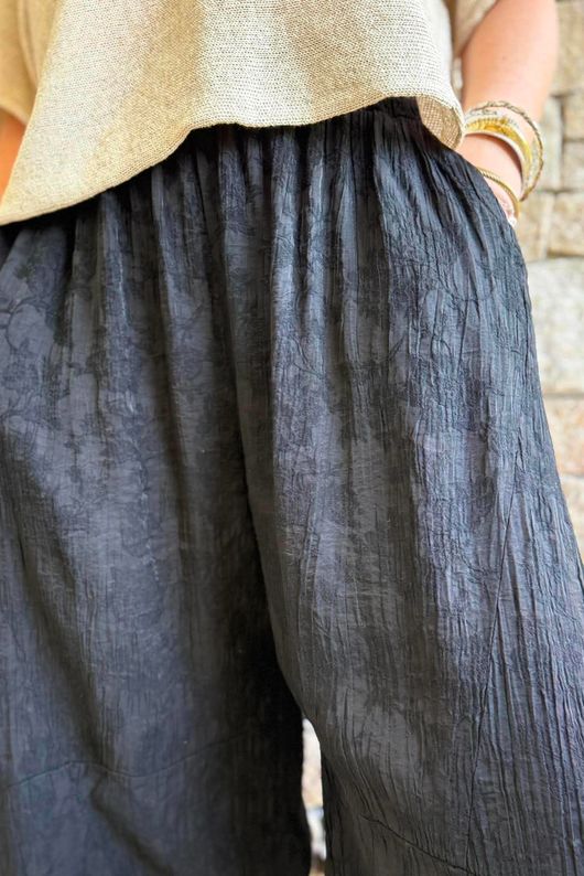 Lalli Damask Classic Tapered Barrel Leg Pant Black